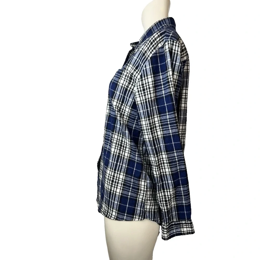 LL Bean Plaid Flannel Relaxed Fit Button Down Shirt Women's Small Casual